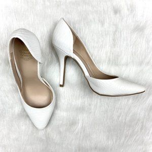 Juicy Couture White Snakeskin High Heel Pumps 7.5